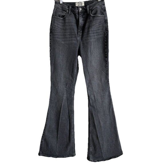 Free People Robin CRVY High Rise Flare Jeans Gray Black Wash Womens Size 28 Boho - Picture 1 of 11
